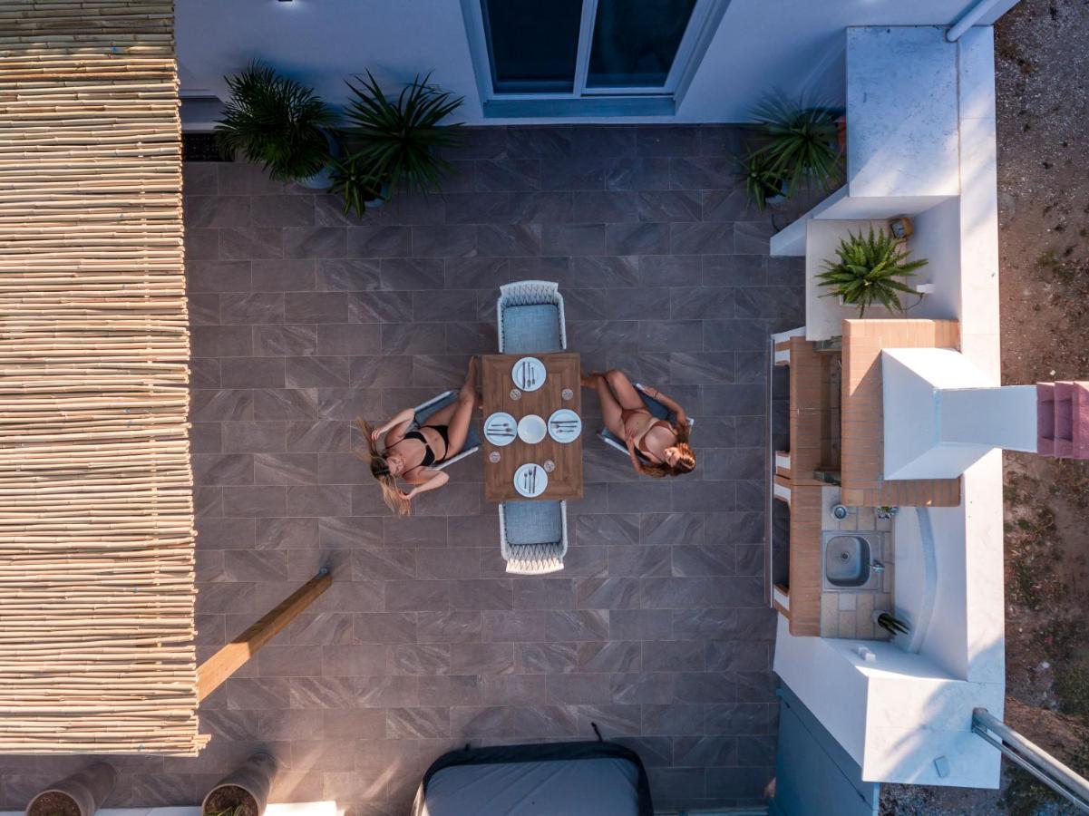 Jacuzzi Deluxe Villa Σκάλα Σωτήρος Εξωτερικό φωτογραφία