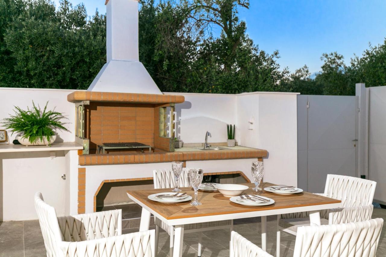 Jacuzzi Deluxe Villa Σκάλα Σωτήρος Εξωτερικό φωτογραφία