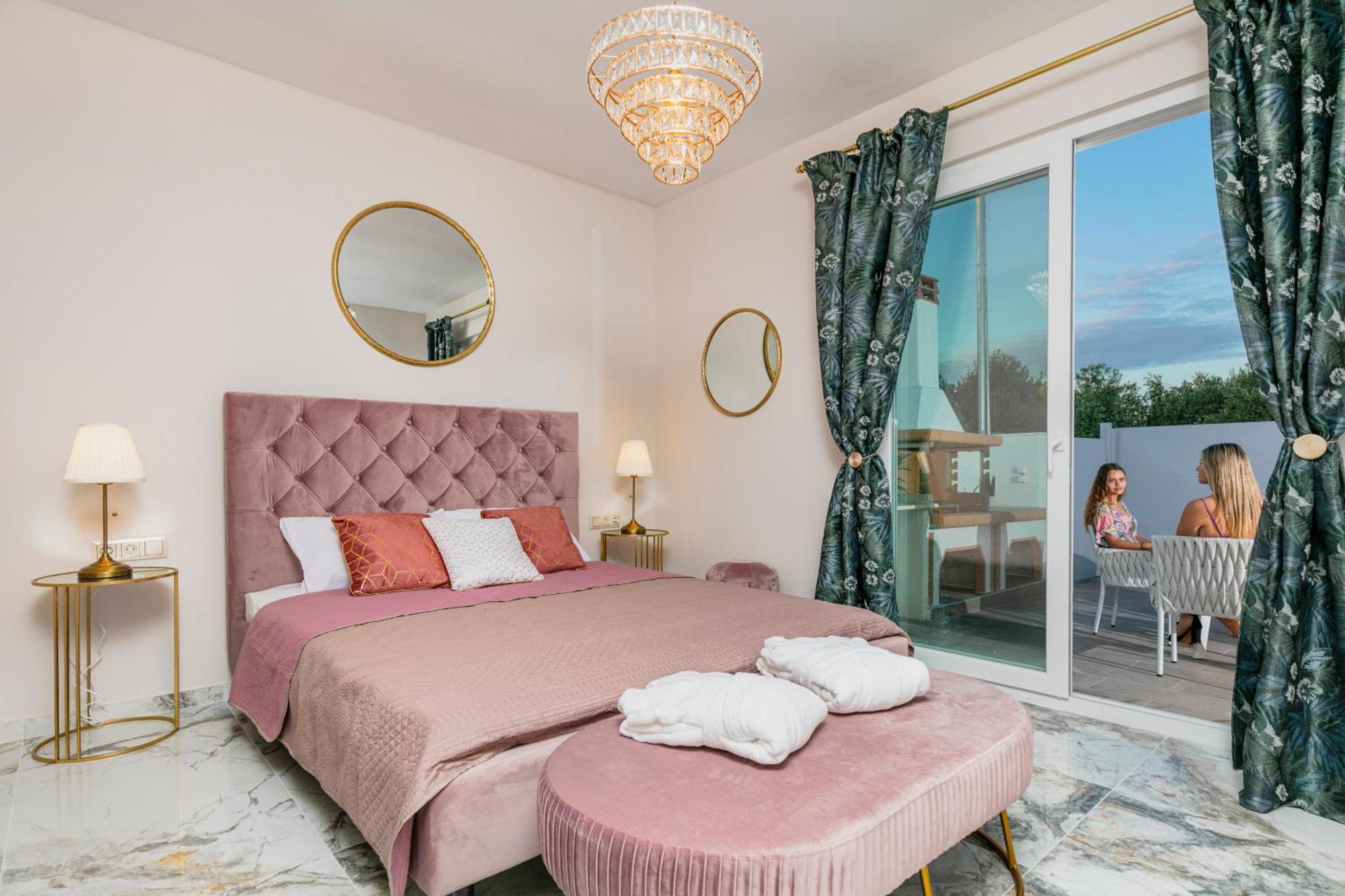 Jacuzzi Deluxe Villa Σκάλα Σωτήρος Εξωτερικό φωτογραφία