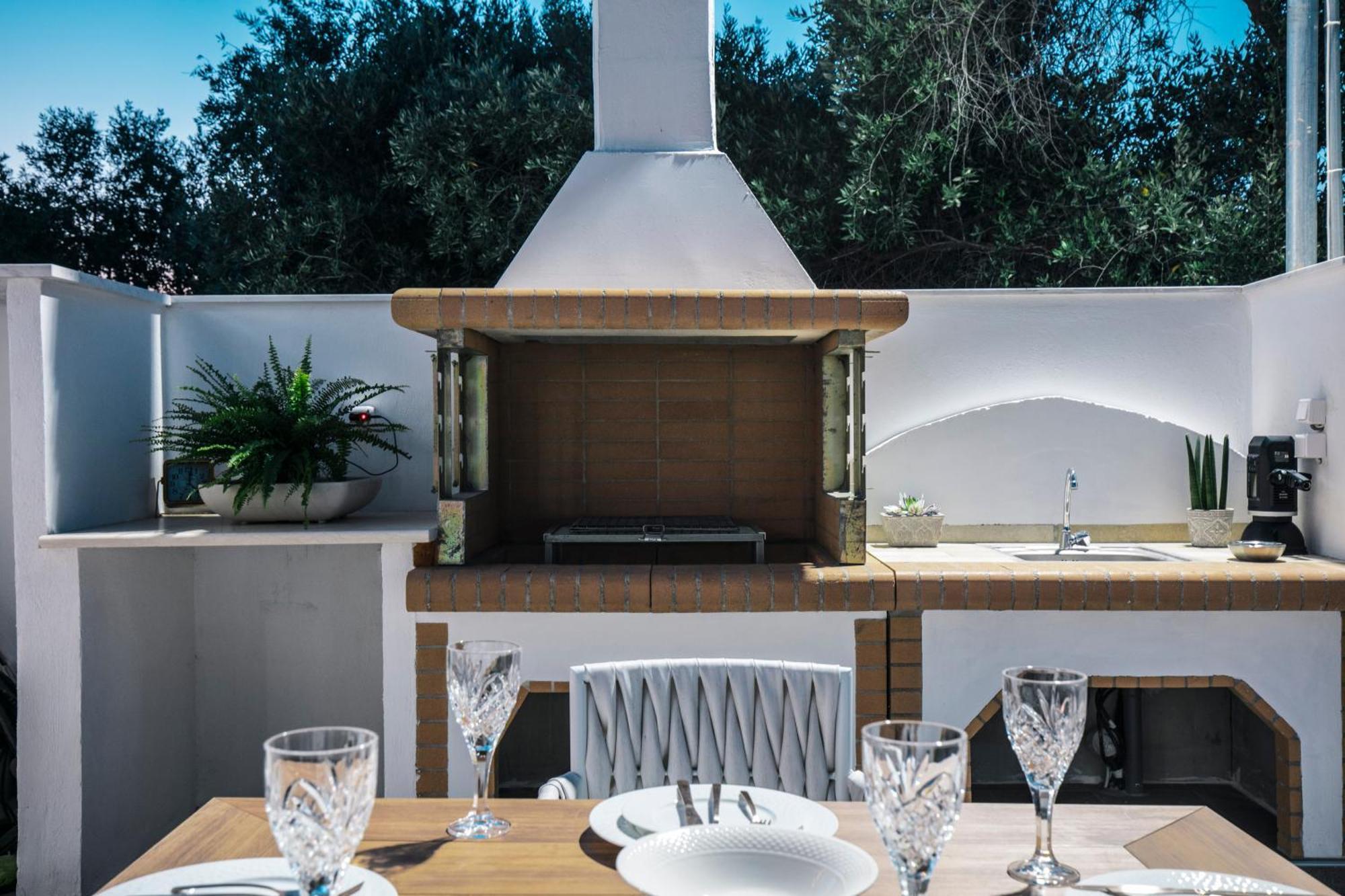 Jacuzzi Deluxe Villa Σκάλα Σωτήρος Εξωτερικό φωτογραφία
